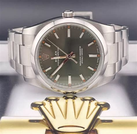 Rolex Oyster Perpetual Date 34MM 1500 Verde Quadrante 